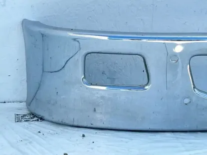 Picture of (USED) 2012 International Navistar, FRONT BUMPER.
Material: Chrome
Dimensions 84" X 32"
Reference images for condition, 
 


ELKTON MD 21921