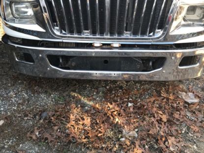 Picture of (USED) 2012 International Navistar, FRONT BUMPER.
Material: Chrome
Dimensions 84" X 32"
Reference images for condition, 
 


ELKTON MD 21921