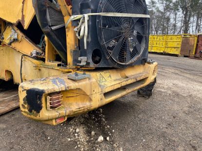 Picture of Used 2006 Volvo L150E, Bumper, rear, steel, yellow, marker lights,

(CRG Heavy Truck Parts)
*SV
