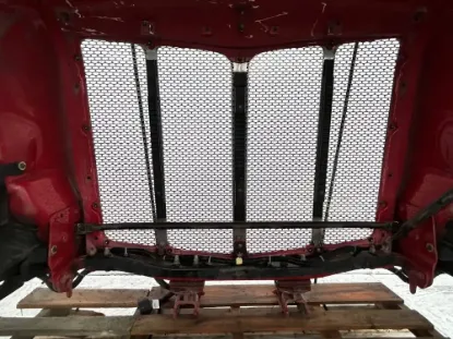 Picture of (Used) 2016 Peterbilt 579, HOOD ASSEMBLY