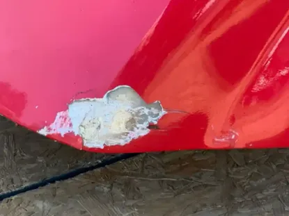 Picture of (Used) 2004 Peterbilt 378, HOOD ASSEMBLY