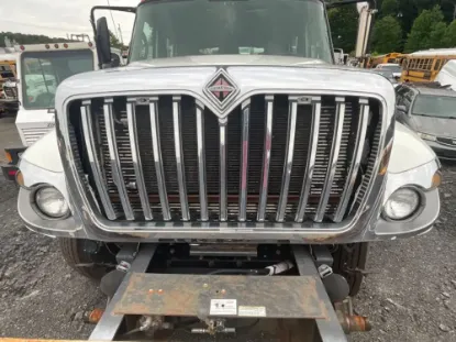 Picture of (Used) 2009 International 7300, HOOD ASSEMBLY