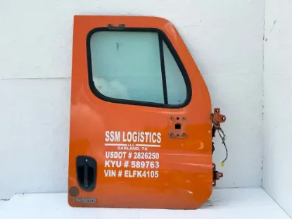 Picture of (Used) 2014 Freightliner Cascadia 125, DOOR