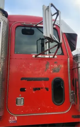 Picture of (Used) 2004 Peterbilt 378, DOOR