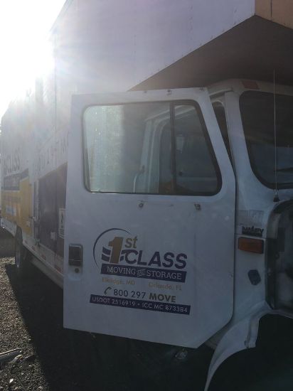 Picture of Used 1999 International 4700, door, passenger side, white, manual, less interior door panel, 
