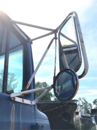 Picture of (USED) 1985 Ford LNT8000, SIDE VIEW MIRROR