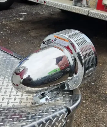 Picture of Q SIREN off a (Used) 2008 Pierce Custom Contender
Location: Bumper,
Color: Chrome,
Material: Chrome,
 

,
