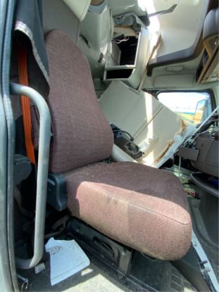 Picture of (USED) 2014 Volvo VNL 