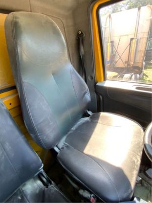 Picture of (USED) 2013 International DuraStar 4300 
