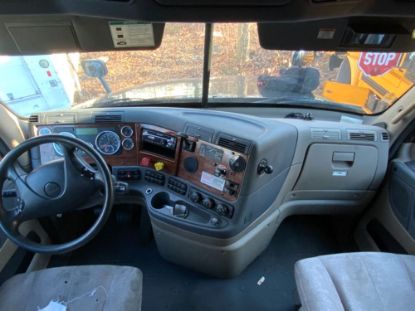 Picture of (Used) 2015 Freightliner Cascadia 125, DASH ASSEMBLY