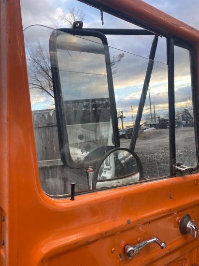Picture of (Used) 1984 International CargoStar, DOOR WINDOW, glass, clear, driver side,
 
