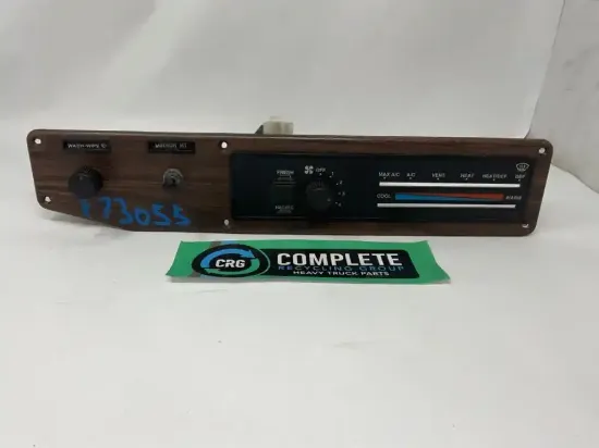 Picture of (USED) 1999 Temperature Control with A/C.
P/N