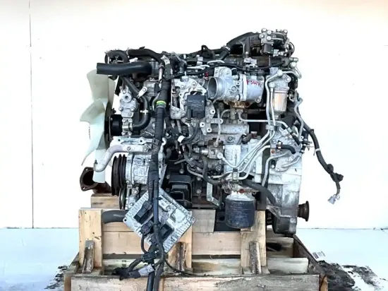 Picture of (Used) 2018 Isuzu 4HK1TC, ENGINE ASSEMBLY 
Engine Family: HSZXH05.23FA,
Displacement: 5.2L,
Horsepower: 210,
Part Number: 8983449080,
E.C.S.: ECM