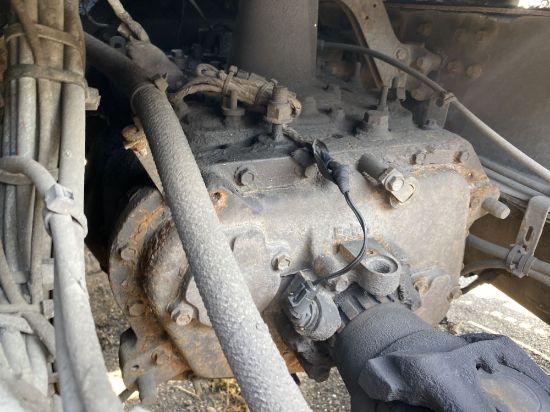 Picture of (Used) 2005 MT EATON FULLER TRANSMISSION ASSEMBLY