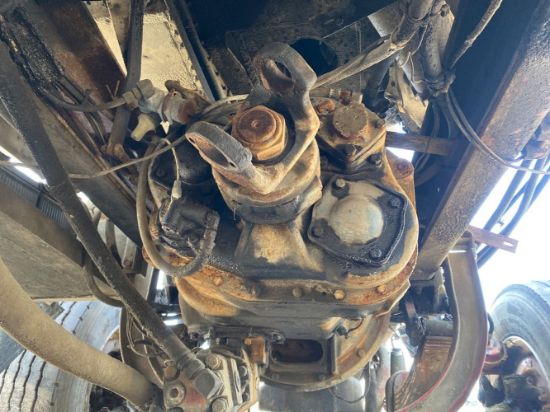 Picture of (Used) 1988 Freightliner FLC, (REMAN) EATON/ FULLER TRANSMISSION ASSEMBLY,
Engine: Cummins NTC,
 
