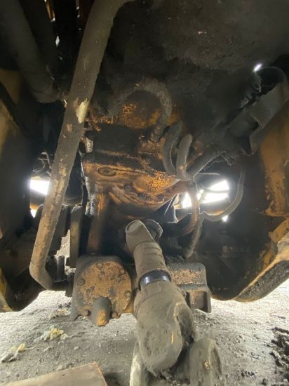 Picture of Used 2006 Volvo L150E, AT Transmission Assembly,
For a D9ALBE2,

(CRG Heavy Truck Parts)