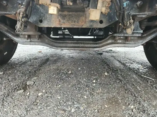 Picture of (Used) 2004 Mack CV713 Granite, COMPLETE FRONT AXLE