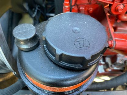 Picture of (Used) 2013 Volvo VNL,  POWER STEERING RESERVOIR