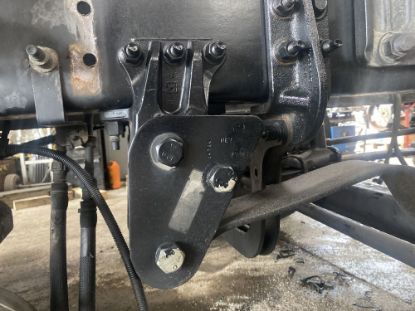 Picture of (Used) 2013 Volvo VNL, SUSPENSION ASSEMBLY,
Side: Passenger side, 
Make: Hendrickson,
Type: Z Spring W/ Air bag,
Length: 57”,
Width: 4”,
 
