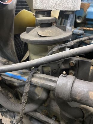Picture of (Used) 2004 International 4400, POWER STEERING RESERVOIR,
Shape: Cylinder,
Material: Plastic,
Color: White,
 

 
