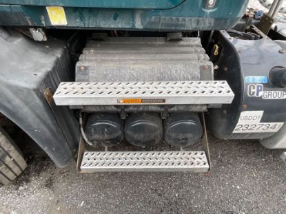 Picture of (Used) 2012 Mack CXU613, BATTERY BOX