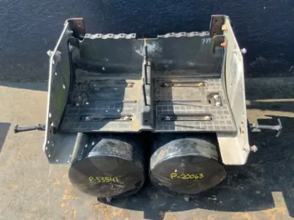 Picture of (Used) 2019 International LT625, BATTERY BOX
