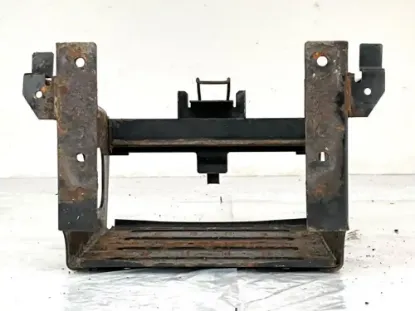 Picture of (Used) 2008 Isuzu NRR, BATTERY BOX