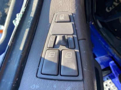 Picture of (Used) 2013 Volvo VNL, DOOR ELECTRIC SWITCH