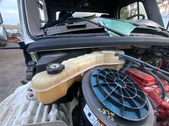 Picture of (Used) 2013 Freightliner M2 106, COOLANT RESERVOIR