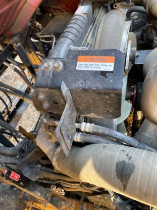 Picture of Used 2009 UD UD1400, Radiator only for a UD J05D