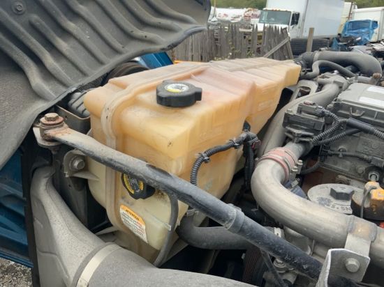 Picture of (Used) 2016 Freightliner Cascadia 125, COOLANT RESERVOIR