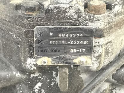 Picture of (USED) 2004 FREIGHTLINER FL112
