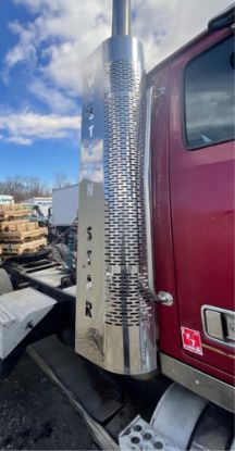 Picture of (Used) 2008 Western Star 4900 FA, MUFFLER SHIELD
