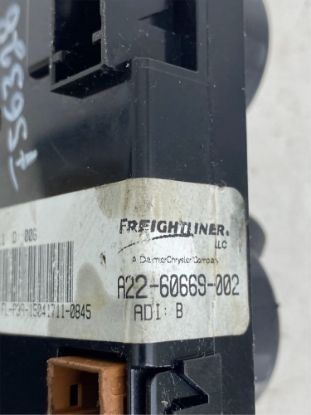 Picture of (Used) 2016 Freightliner Cascadia 125, SLEEPER TEMPERATURE/ CLIMATE CONTROL