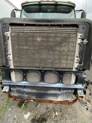 Picture of (USED) 2014 Volvo VNL 