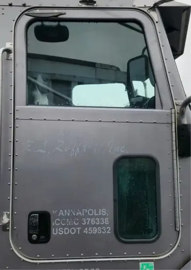 Picture of (Used) 2011 Peterbilt 384, DOOR