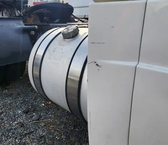 Picture of (Used) 2014 Freightliner Cascadia 113, FUEL TANK