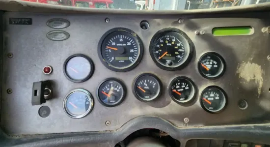 Picture of (Used) 2003 Pierce Model Tilt Cab, INSTRUMENT CLUSTER