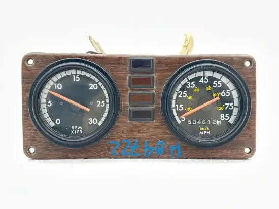 Picture of (Used) 1996 Freightliner FLD120, INSTRUMENT CLUSTER