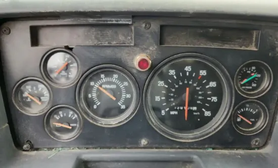 Picture of (Used) 2000 Sterling L9522, INSTRUMENT CLUSTER