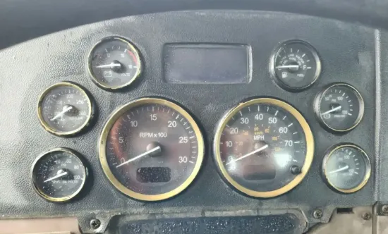 Picture of (Used) 2011 Peterbilt 384, INSTRUMENT CLUSTER