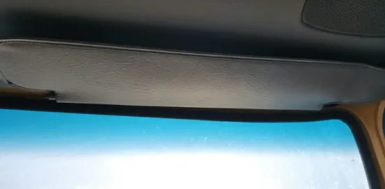 Picture of (Used) 2006 Sterling LT8500, SUN VISOR