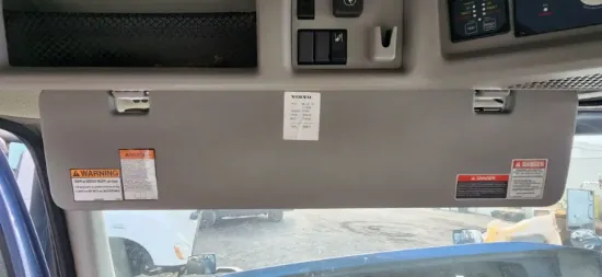 Picture of (Used) 2022 Volvo VNL, SUN VISOR