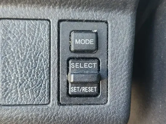 Picture of (Used) 2020 Hino 268, MISCELLANEOUS DASH SWITCHES
