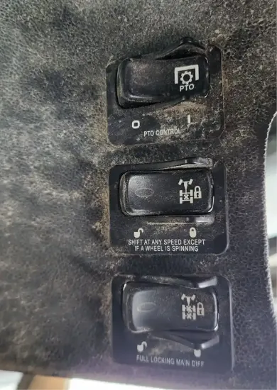 Picture of (Used) 2016 Peterbilt 365, MISCELLANEOUS DASH SWITCHES
