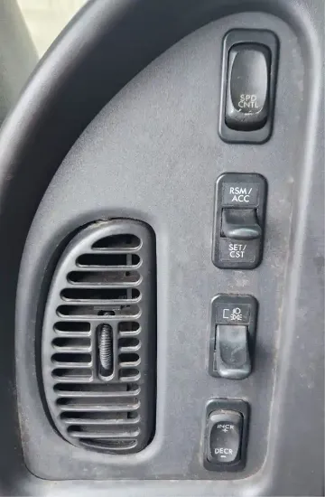 Picture of (Used) 2013 Freightliner 108SD, MISCELLANEOUS DASH SWITCHES