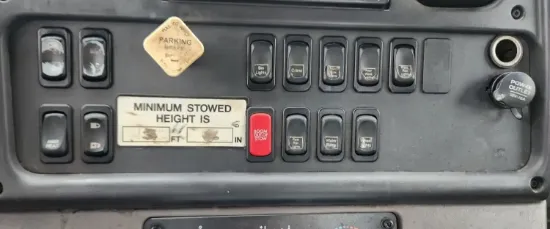 Picture of (Used) 2013 Freightliner 108SD, MISCELLANEOUS DASH SWITCHES