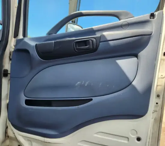 Picture of (Used) 2006 Hino 268, INTERIOR DOOR PANEL