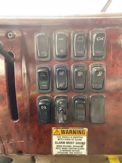 Picture of (Used) 2007 Mack CV713 Granite, MISCELLANEOUS DASH SWITCHES