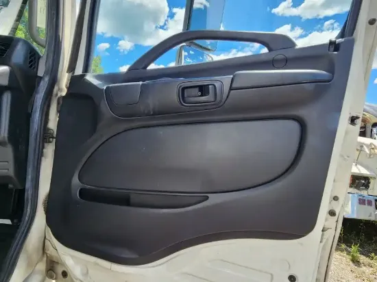 Picture of (Used) 2012 Hino 258, INTERIOR DOOR PANEL